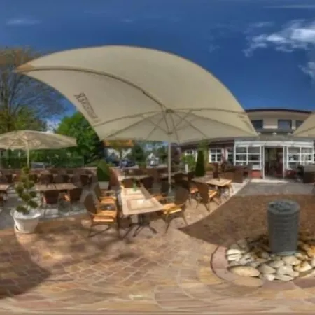 فندق Hotel-landrestaurant Schnittker ديلبروك