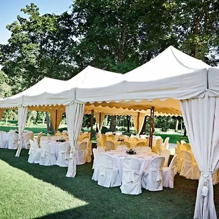 Hotel-landrestaurant Schnittker فندق ديلبروك